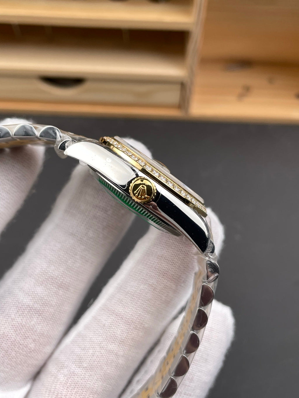 Rolex Datejust Two-Tone Diamond Bezel – Olive Green Roman Numeral Dial Jubilee Bracelet