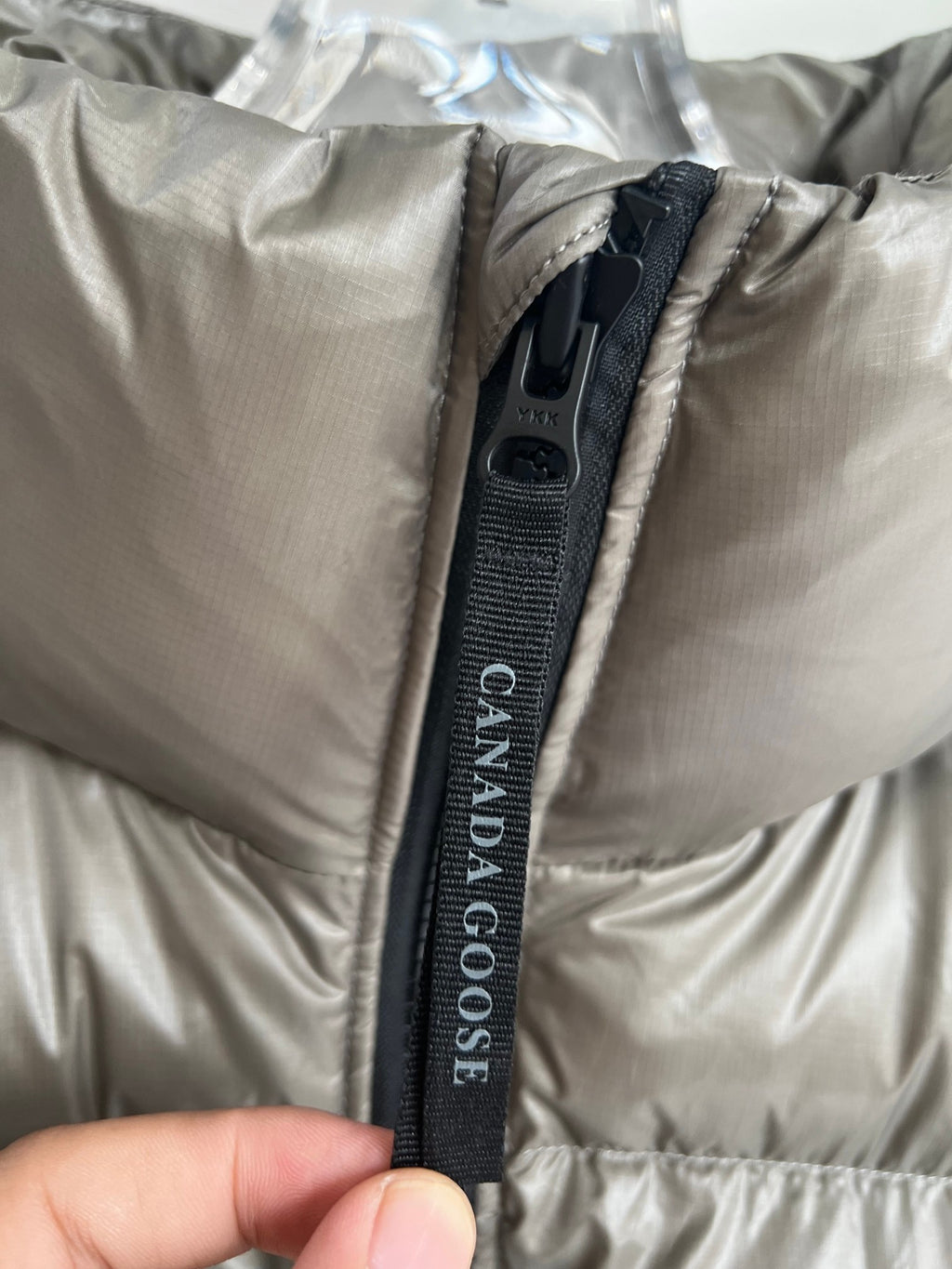 Canada Goose Women's Cropped Down Vest – Taupe