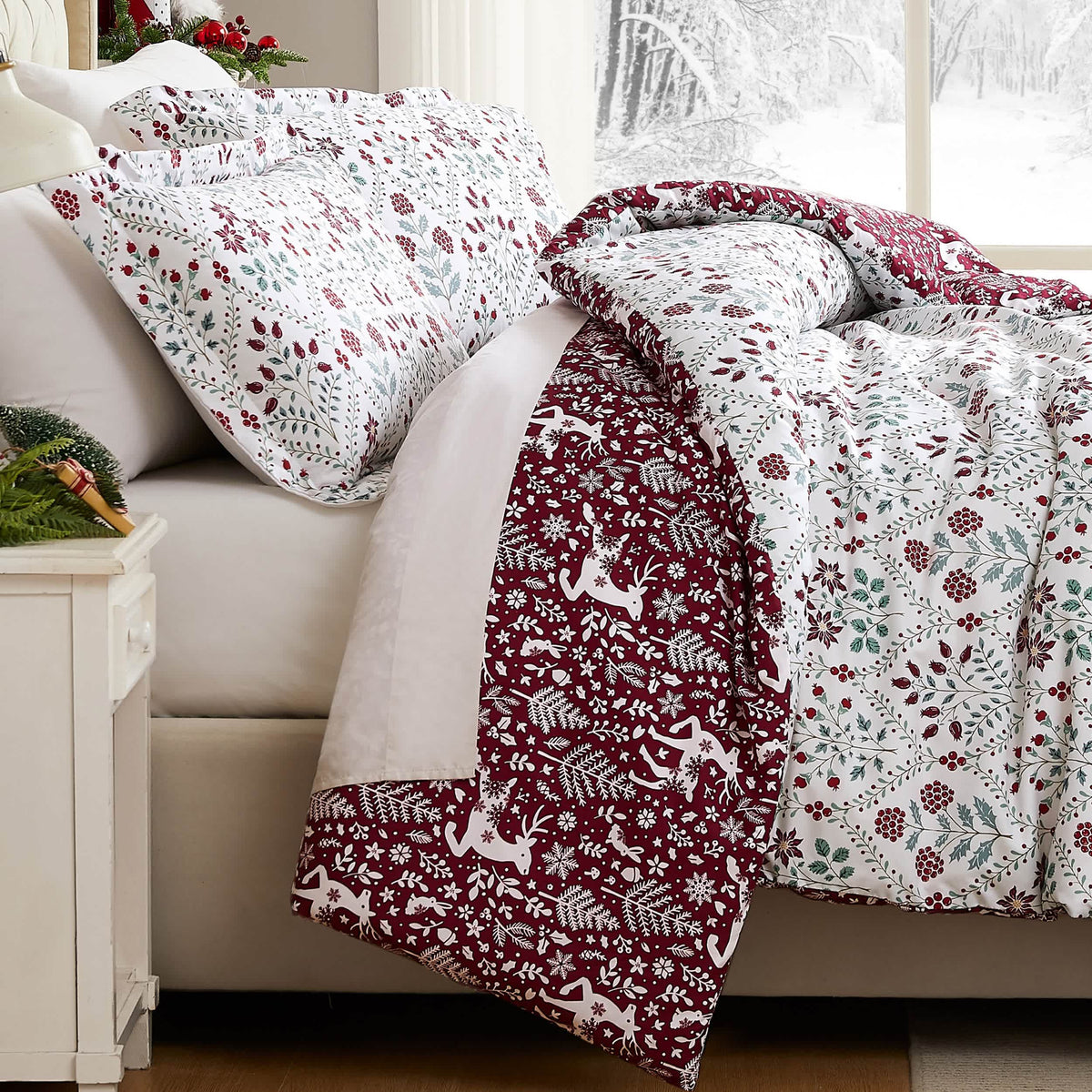 Southshore Fine Linens Holiday Harmony Oversized Comforter Set