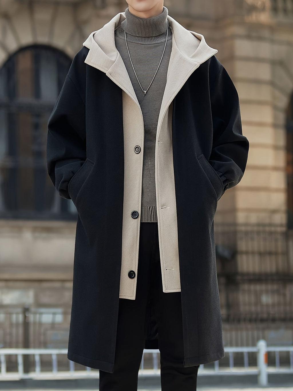 Cornelius | Mehrlagiger Longline-Mantel mit Kapuze