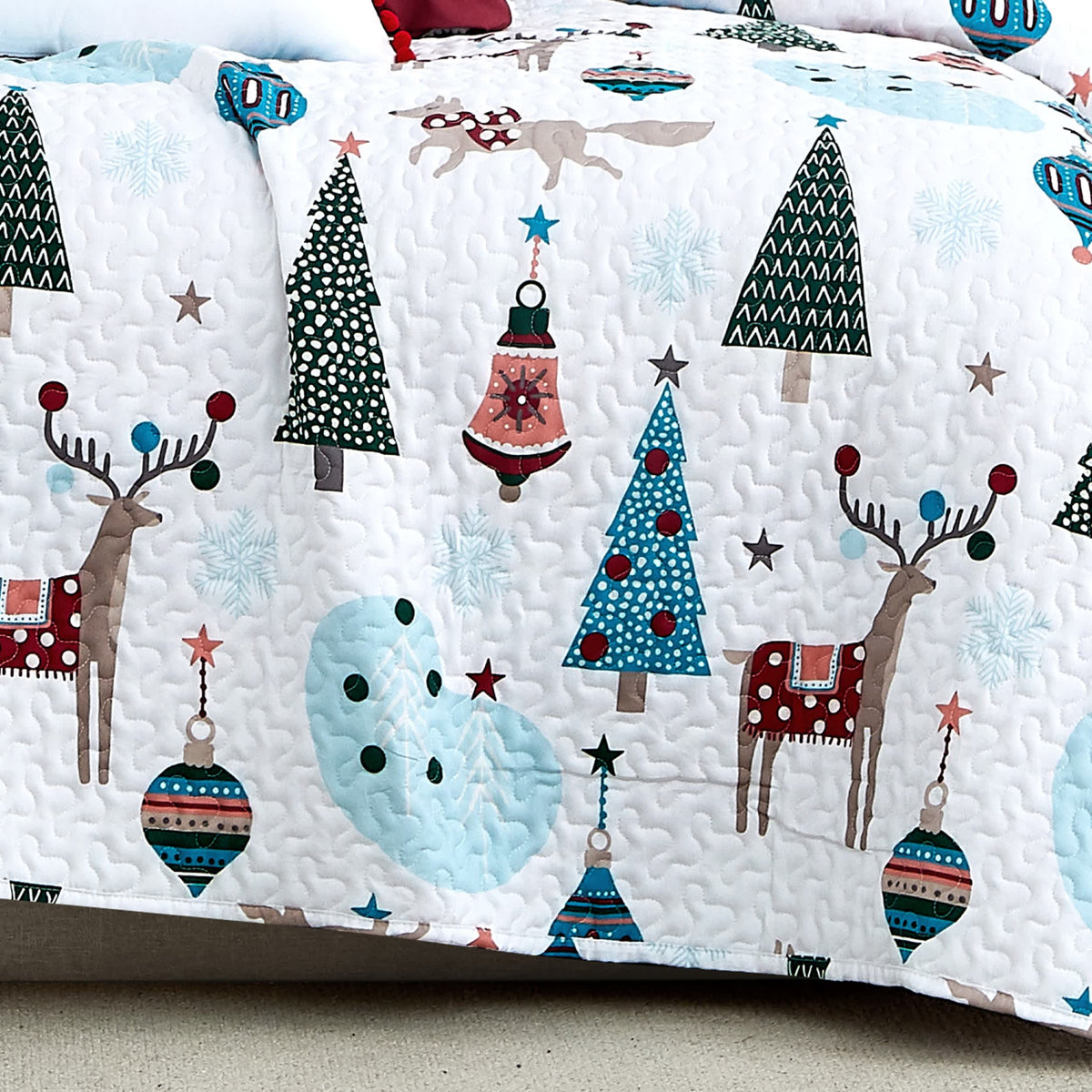 Southshore Fine Linens Winter Woodland 6PC Quilt Set