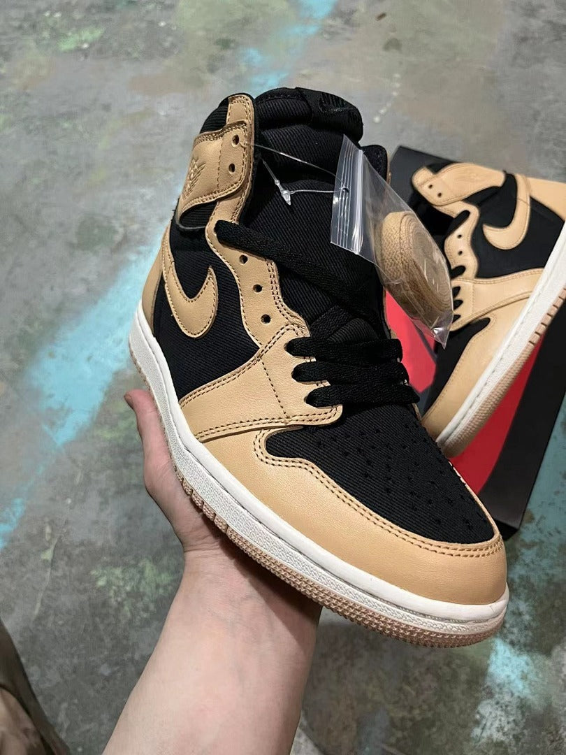 Air Jordan 1 Retro High OG Rookie of the Year – Wheat / Black
