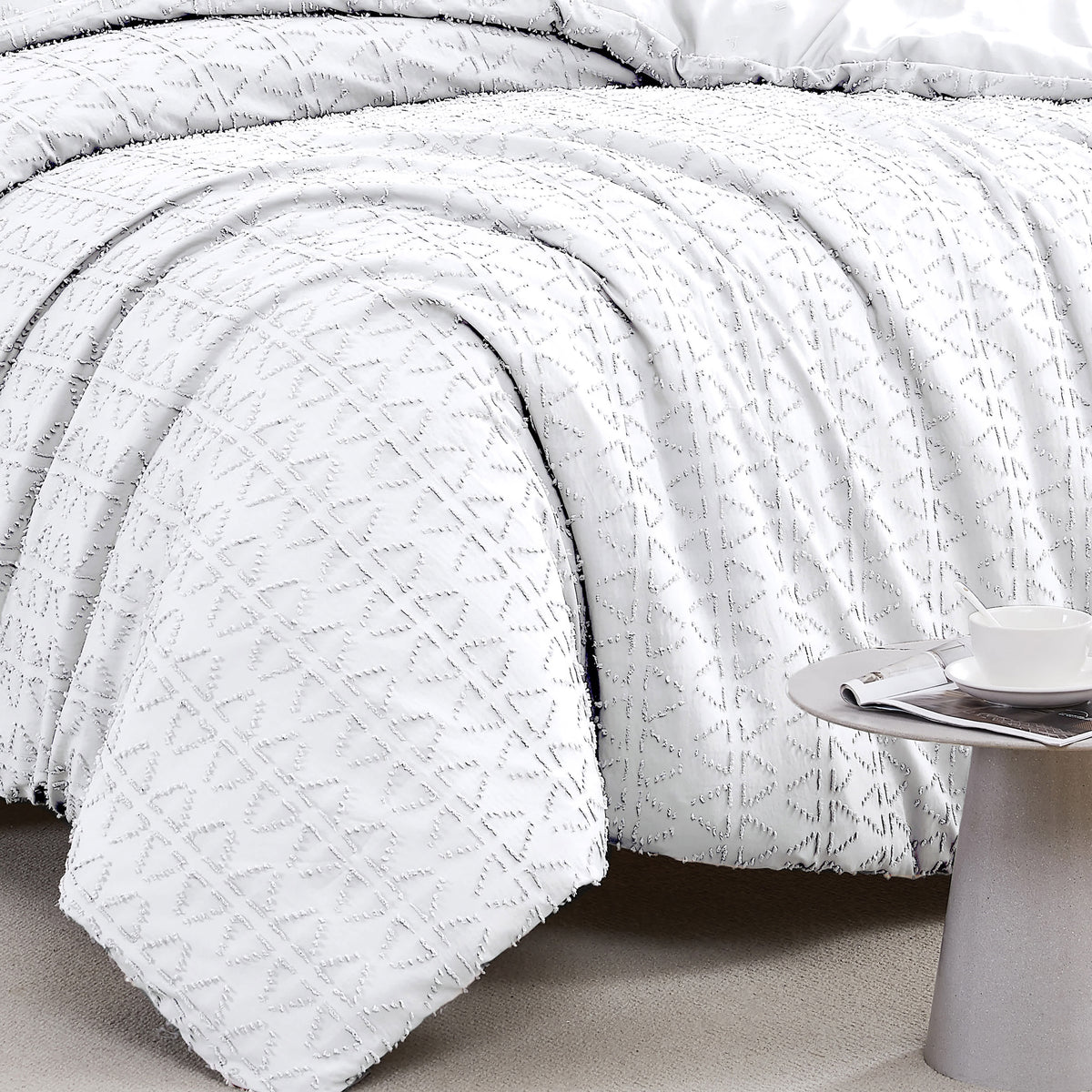 Southshore Fine Linens Bali Clipped Jacquard Duvet Cover Set