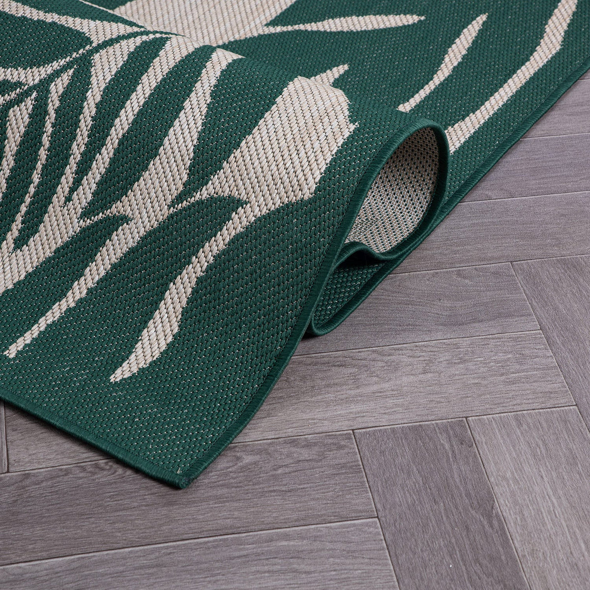World Rug Gallery Palm Collection 5'x7'