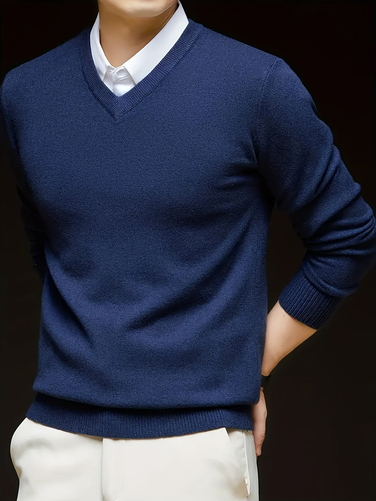 Nigel | Eleganter V-Ausschnitt-Pullover