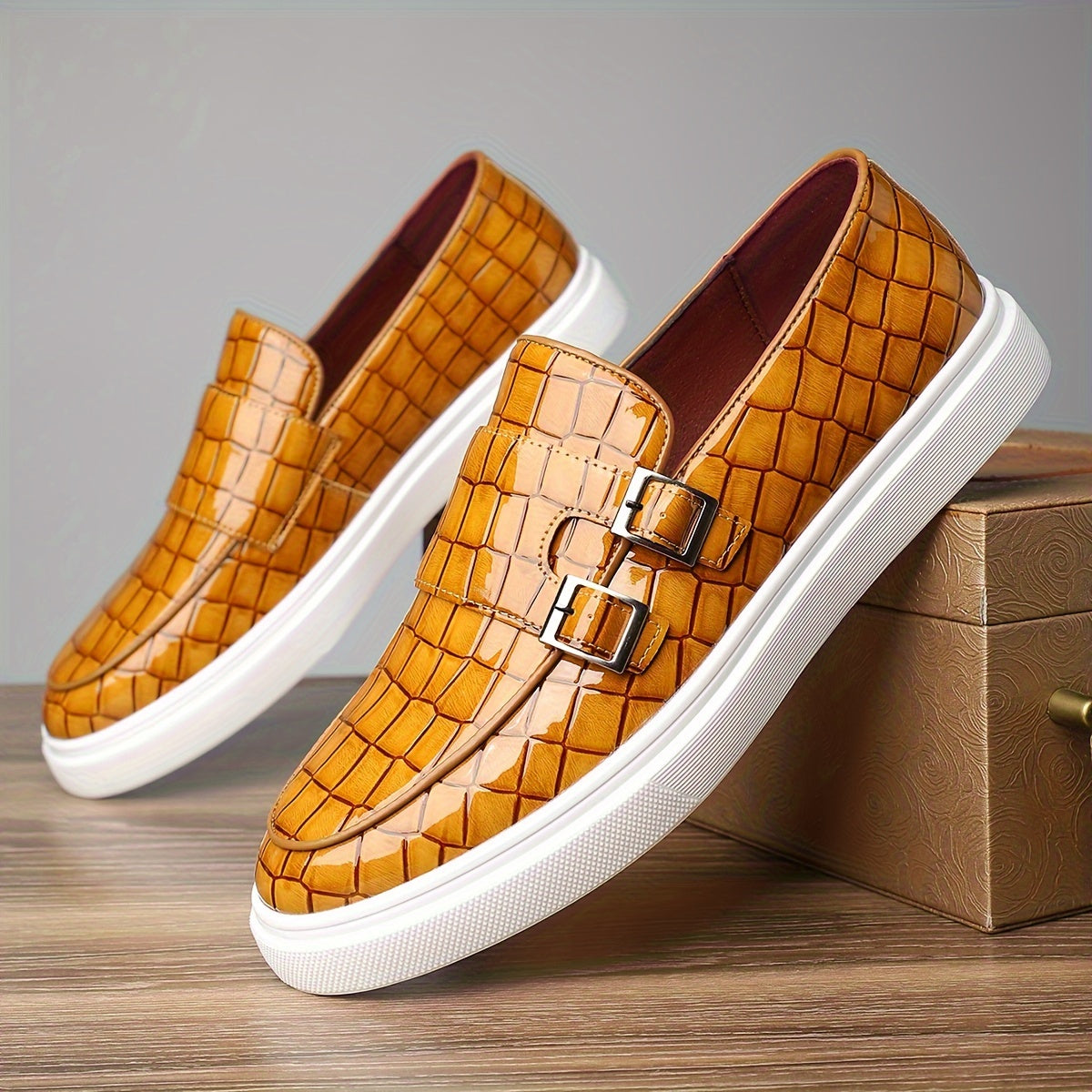 Rowan | Geschnallte Slipper