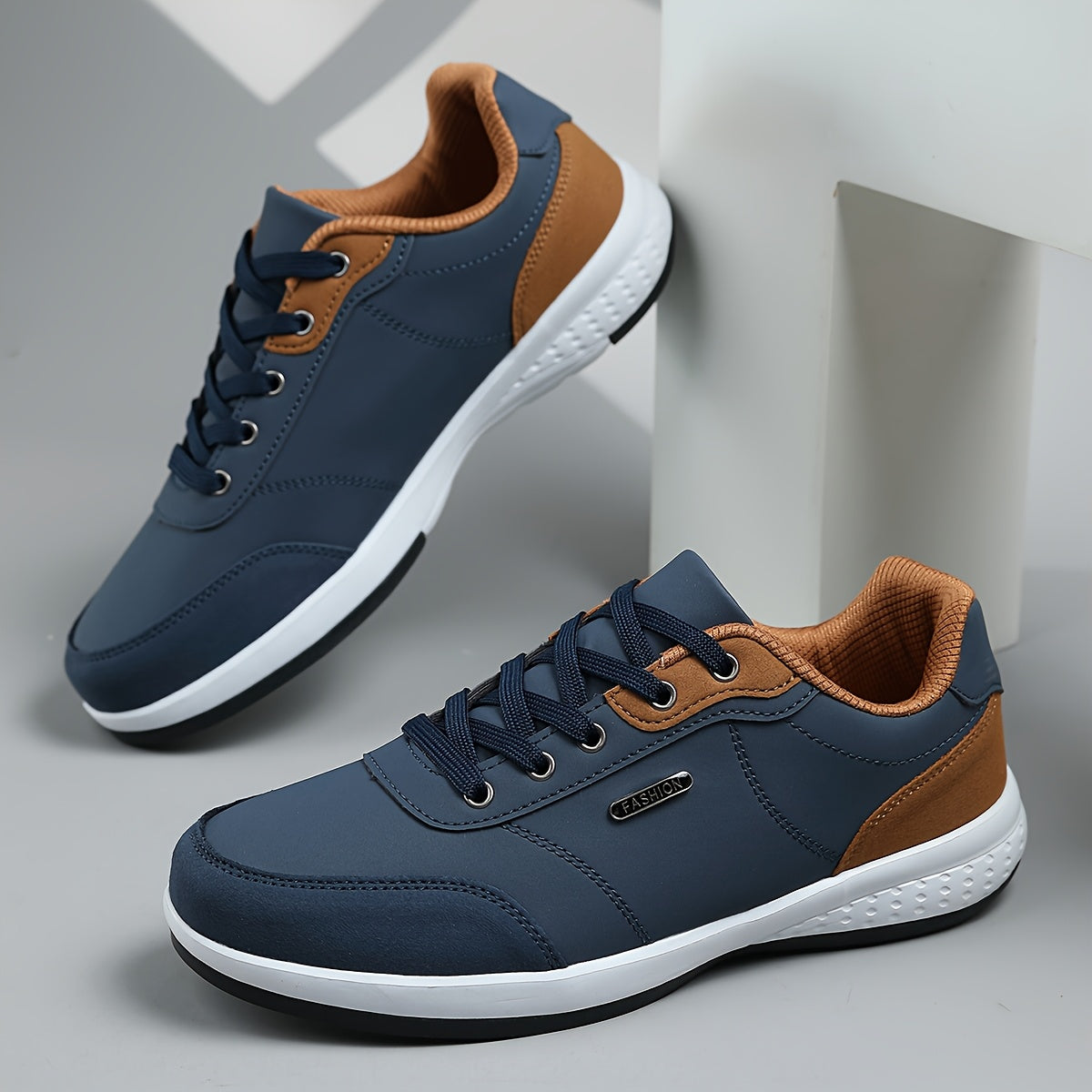 Bradley | Klassische zweifarbige Sneaker