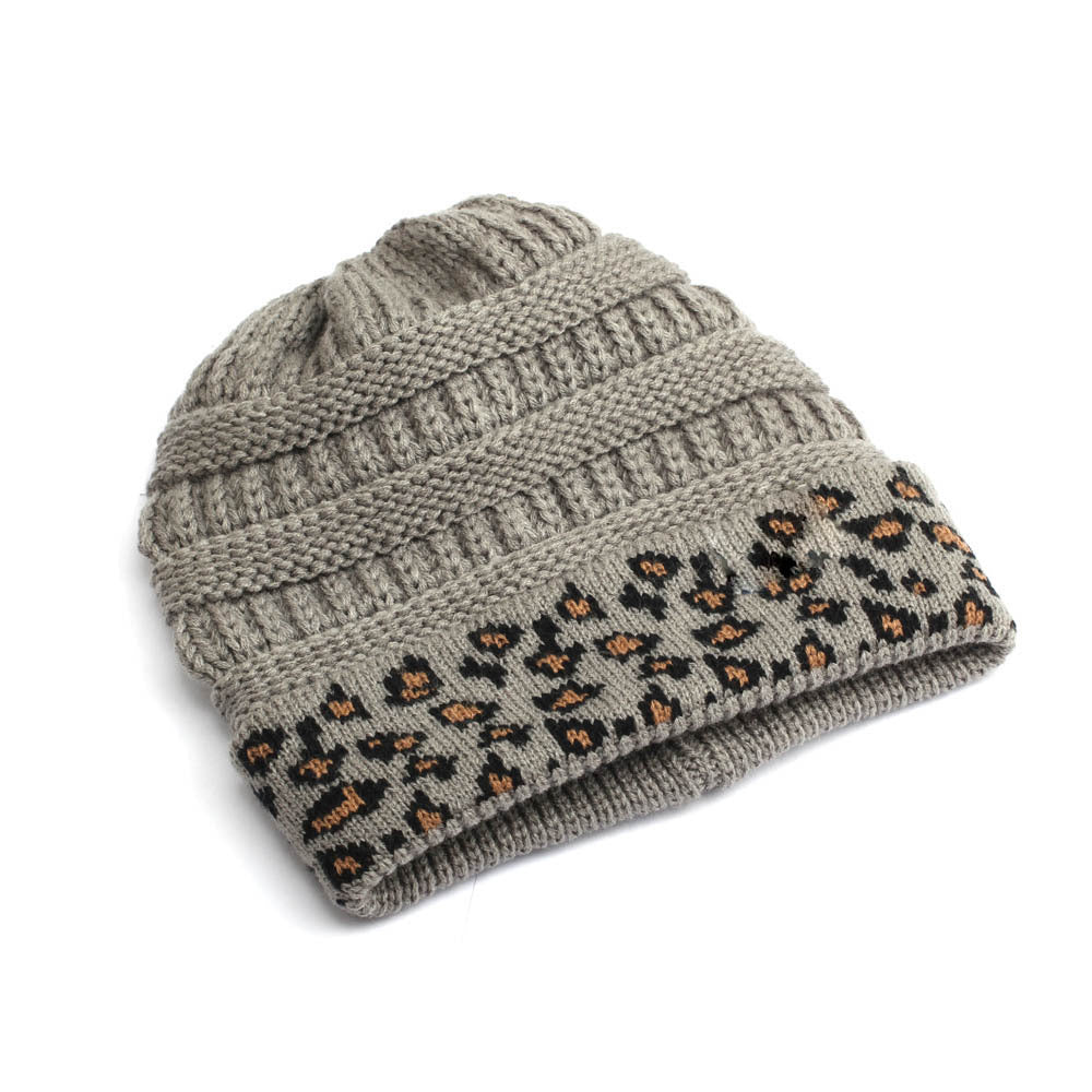 Tarver Beanie mit Leopardenmuster und Umschlag, Zopfstrick – warm, winddicht, 10 Farben
