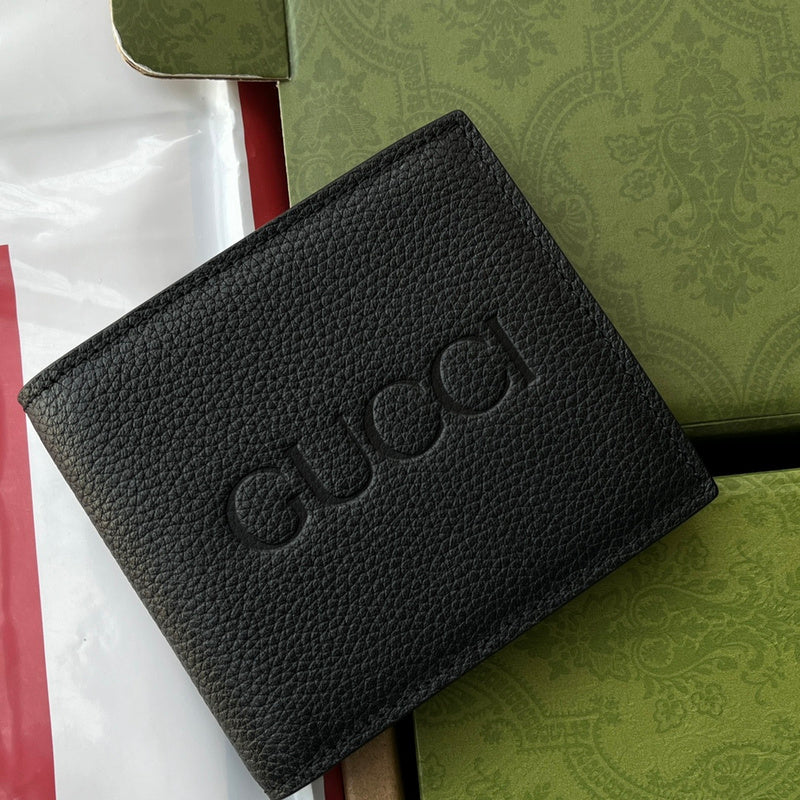 Gucci Logo Embossed Bifold Wallet – Black Pebbled Leather