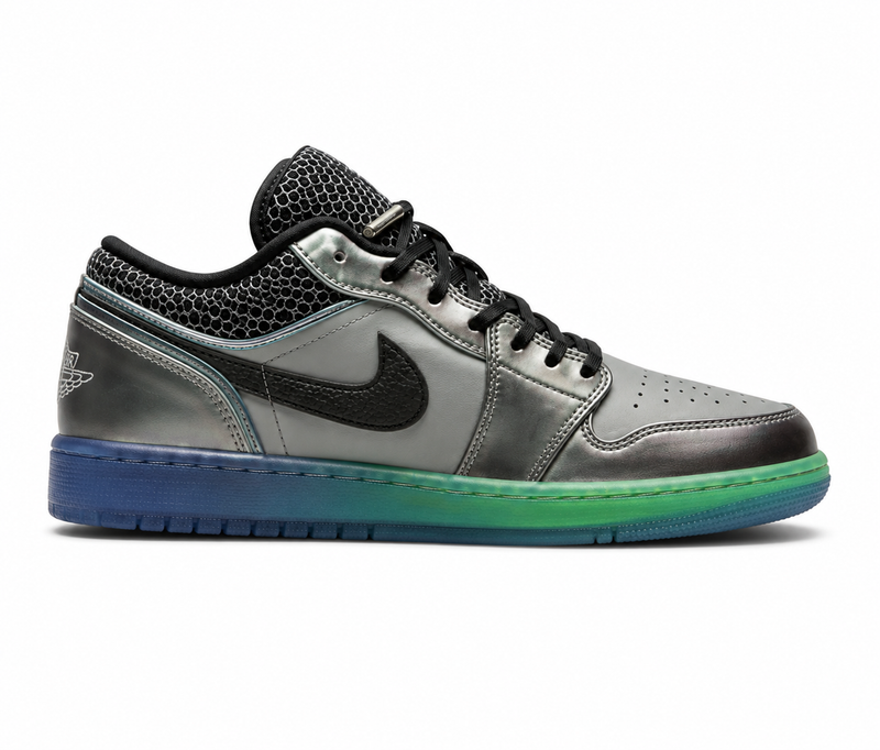 Air Jordan 1 Low SE – Metallic Silver Gradient Translucent Outsole