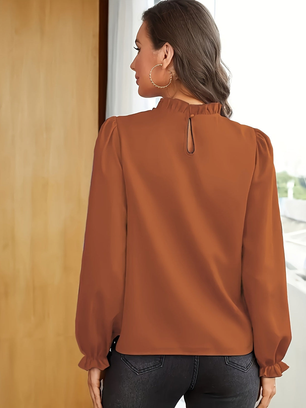 Katherine | Bluse mit Puffärmeln und Rüschenkragen