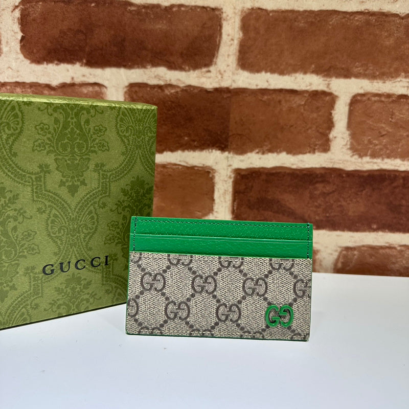 Gucci GG Supreme Card Holder – Beige Canvas Coloured Leather Trim Lacquered GG