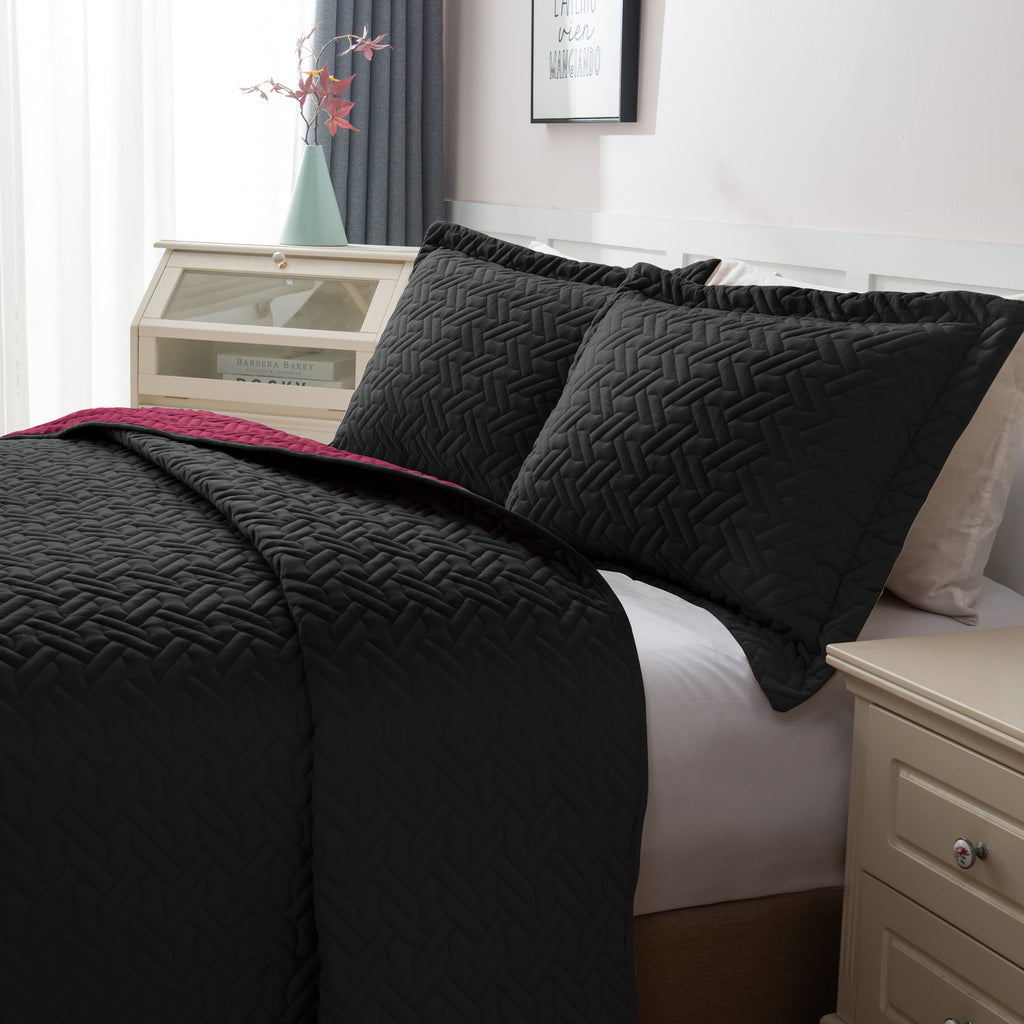 Elegant Comfort 3-Piece Majestic Quilted Reversible Bedspread Coverlet Set
