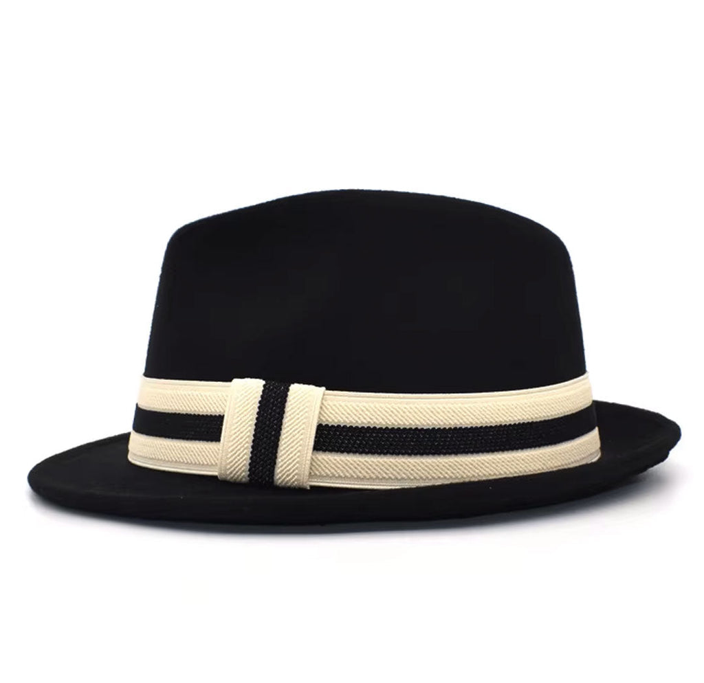 Strukturierter Trilby-Hut aus Wolle im Manhattan-Stil mit Krempe und schwarz-weiß gestreiftem Hutband