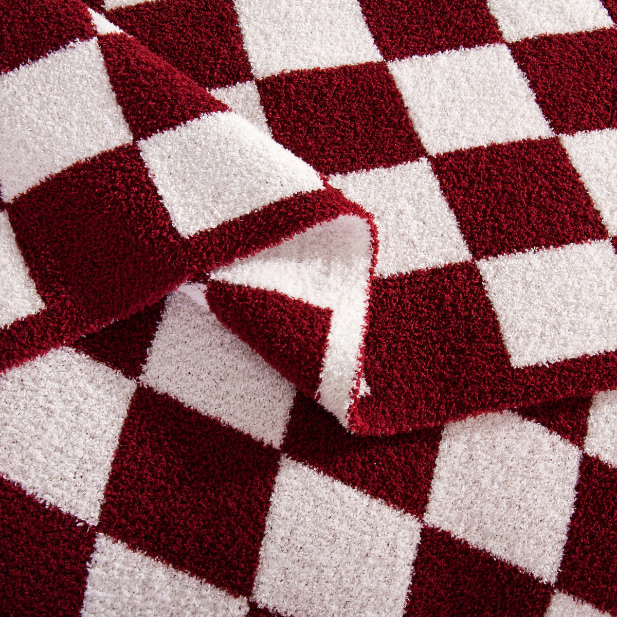 Elegant Comfort 50" x 70"  Ultra Soft Checkered Knitted Throw Blanket