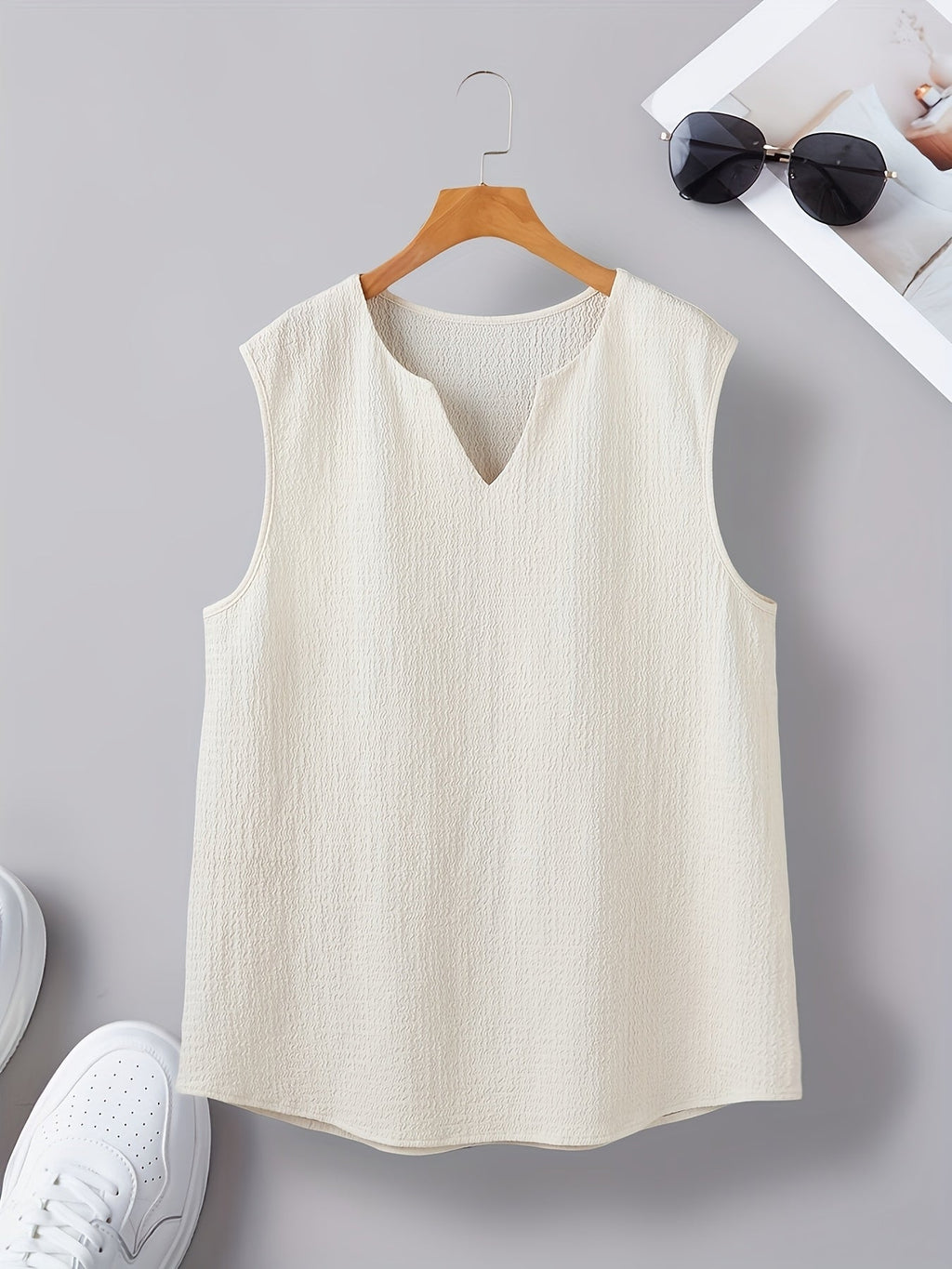 Damon | Entspanntes V-Neck-Tanktop