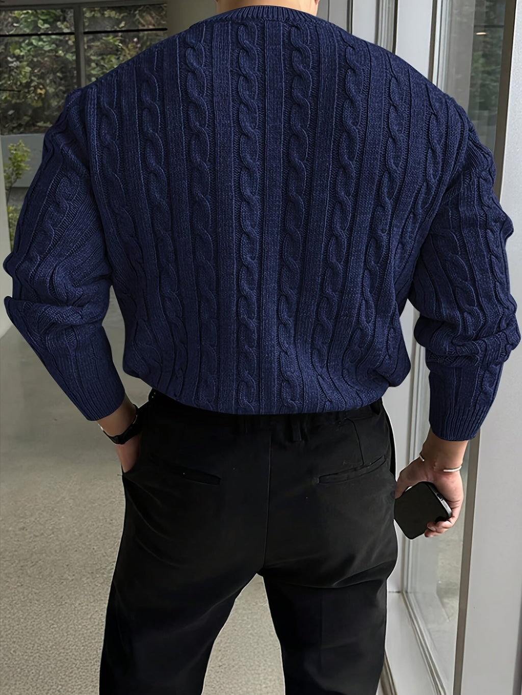 Gareth | Rundhals-Pullover im Zopfmuster
