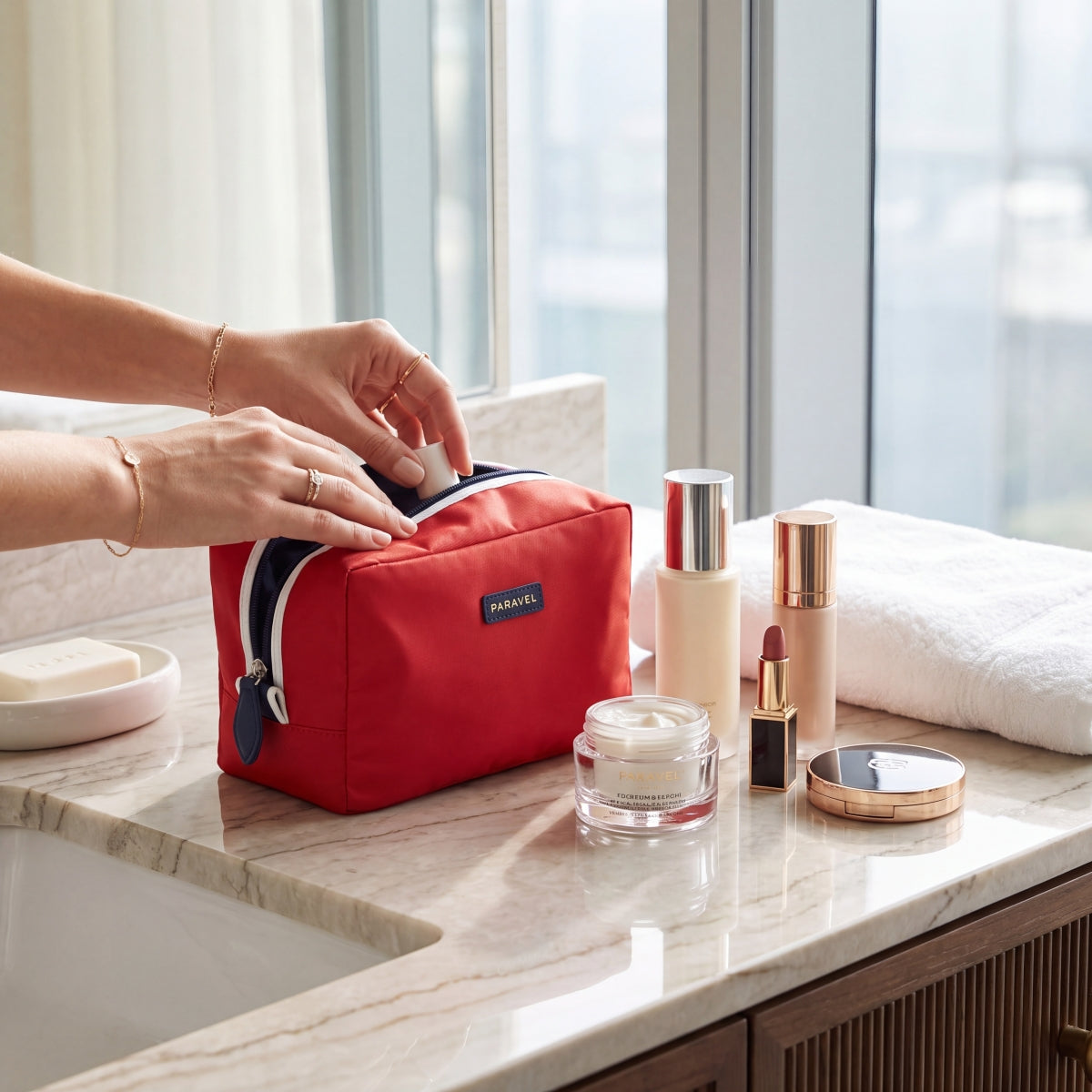 Paravel Toiletry Bag Travel Cosmetic Organizer Negative Nylon Bebop Red