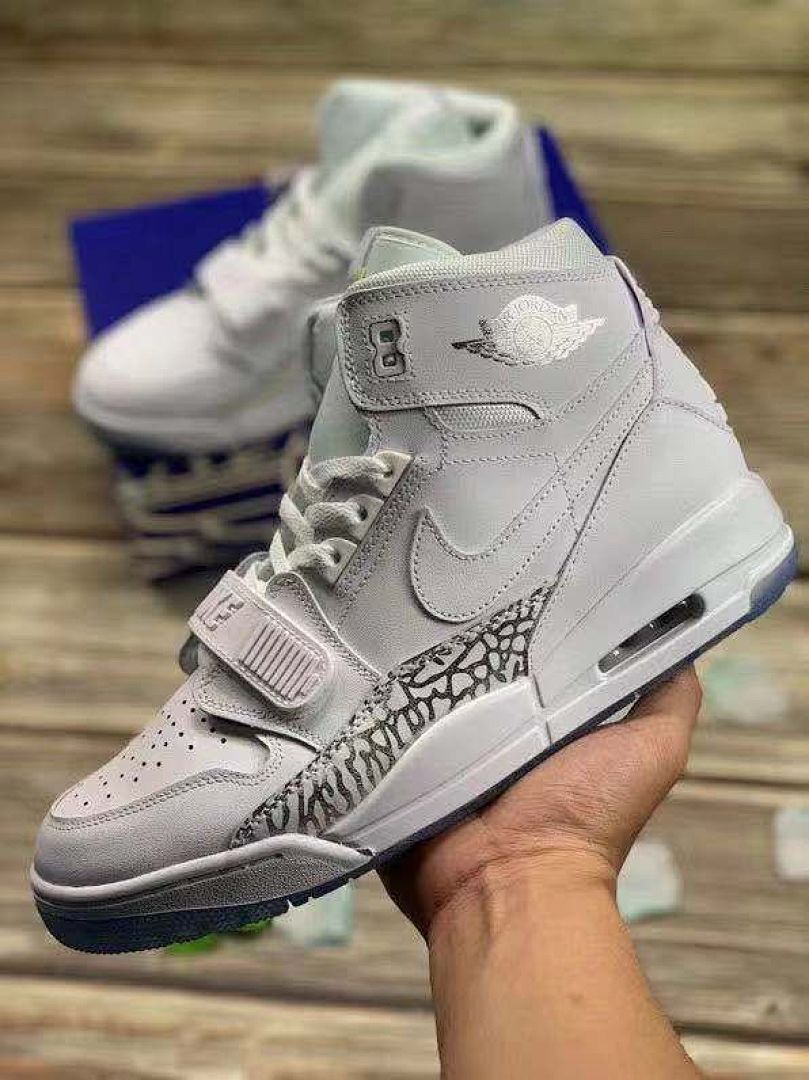 Air Jordan Legacy 312 Triple White Silver – White / Metallic Silver