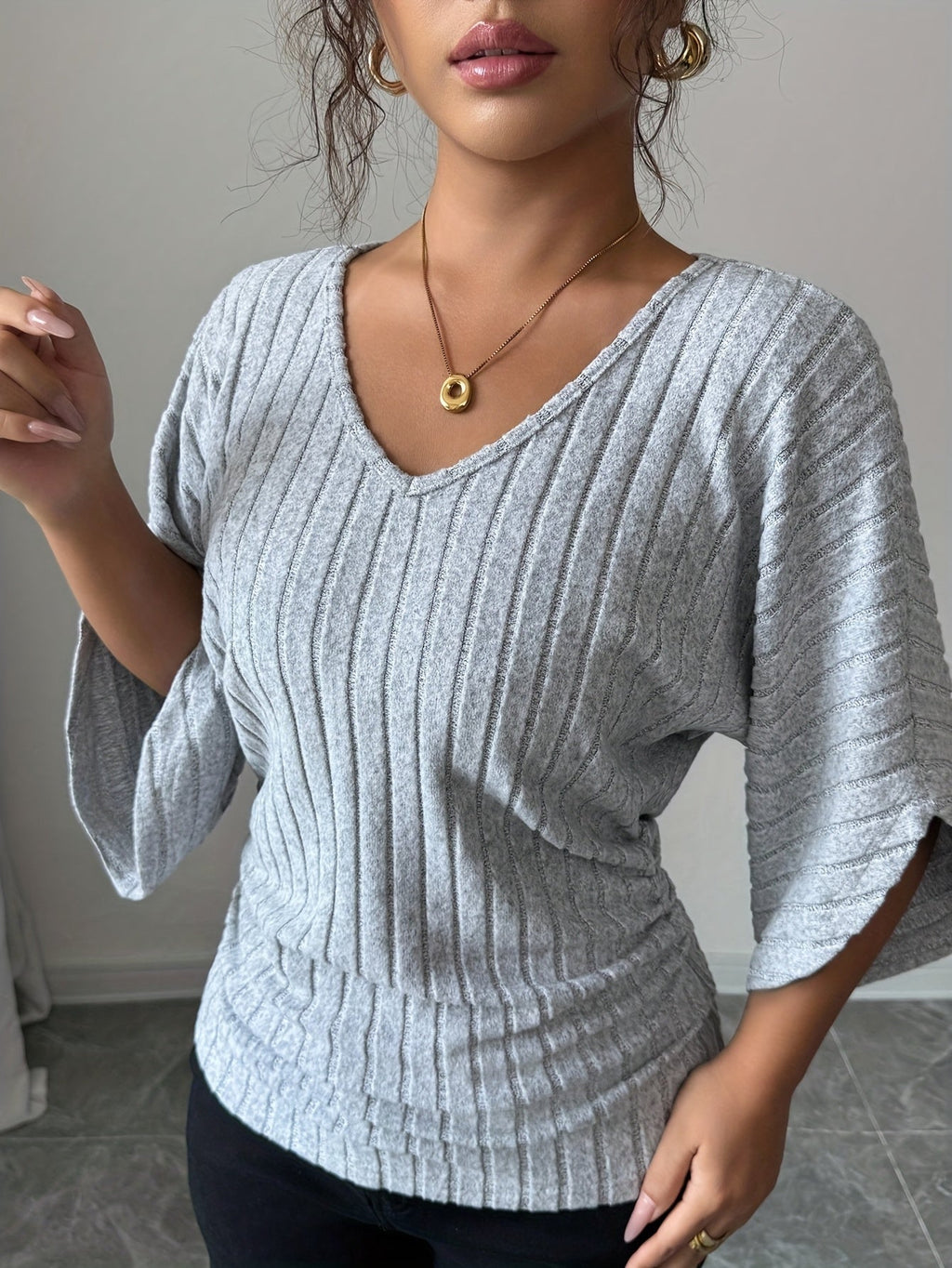 Juliana | Ribbed Draped V-Neck Top