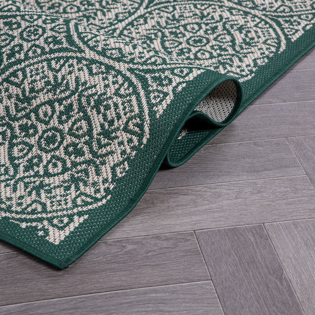 World Rug Gallery Palm Collection 7'10 x10'