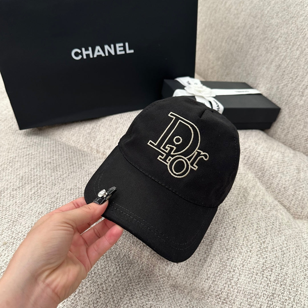 Dior Oblique Embroidered Logo Baseball Cap