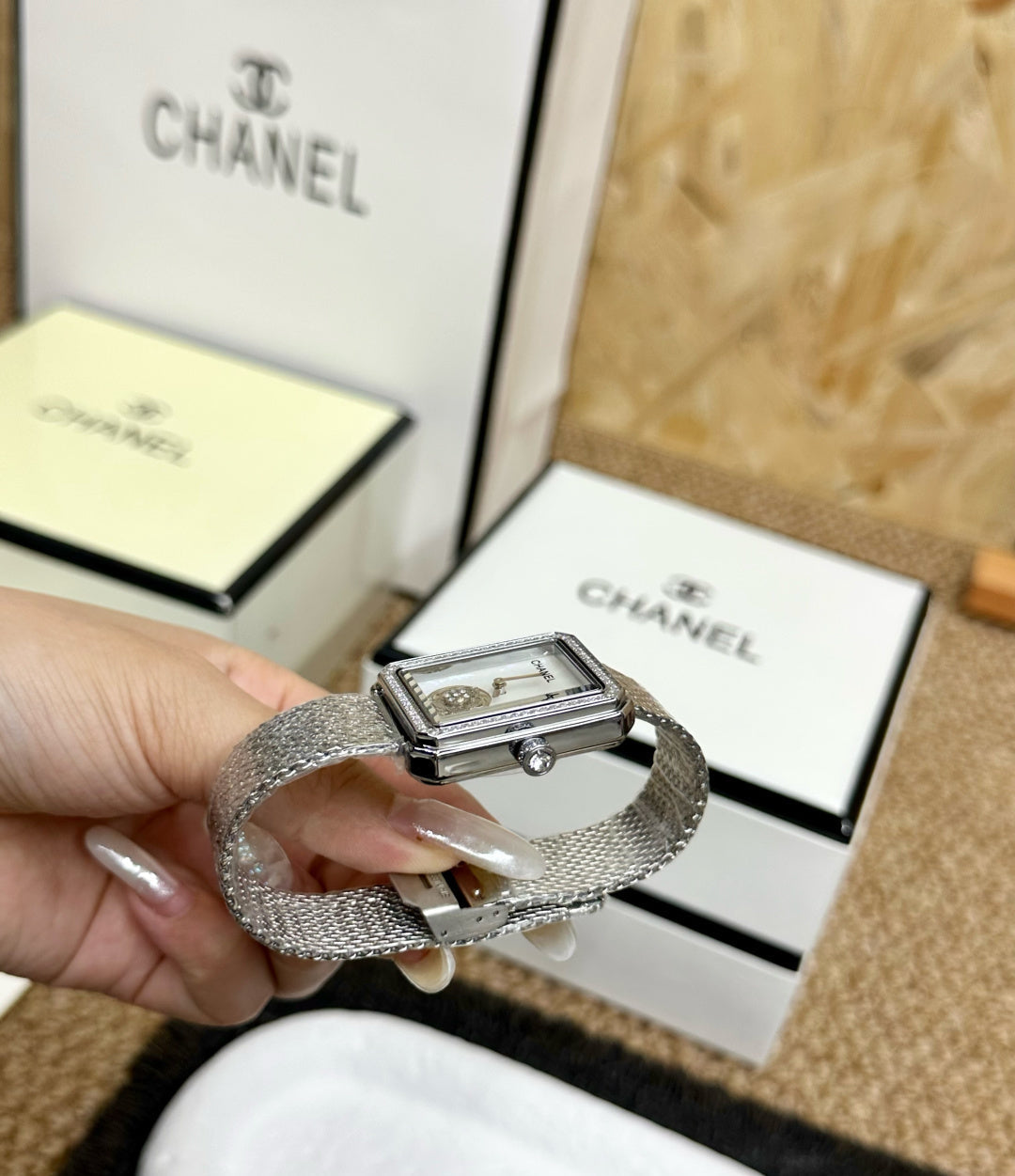 Chanel Première Ladies Watch – Silver Diamond Bezel Mesh Bracelet