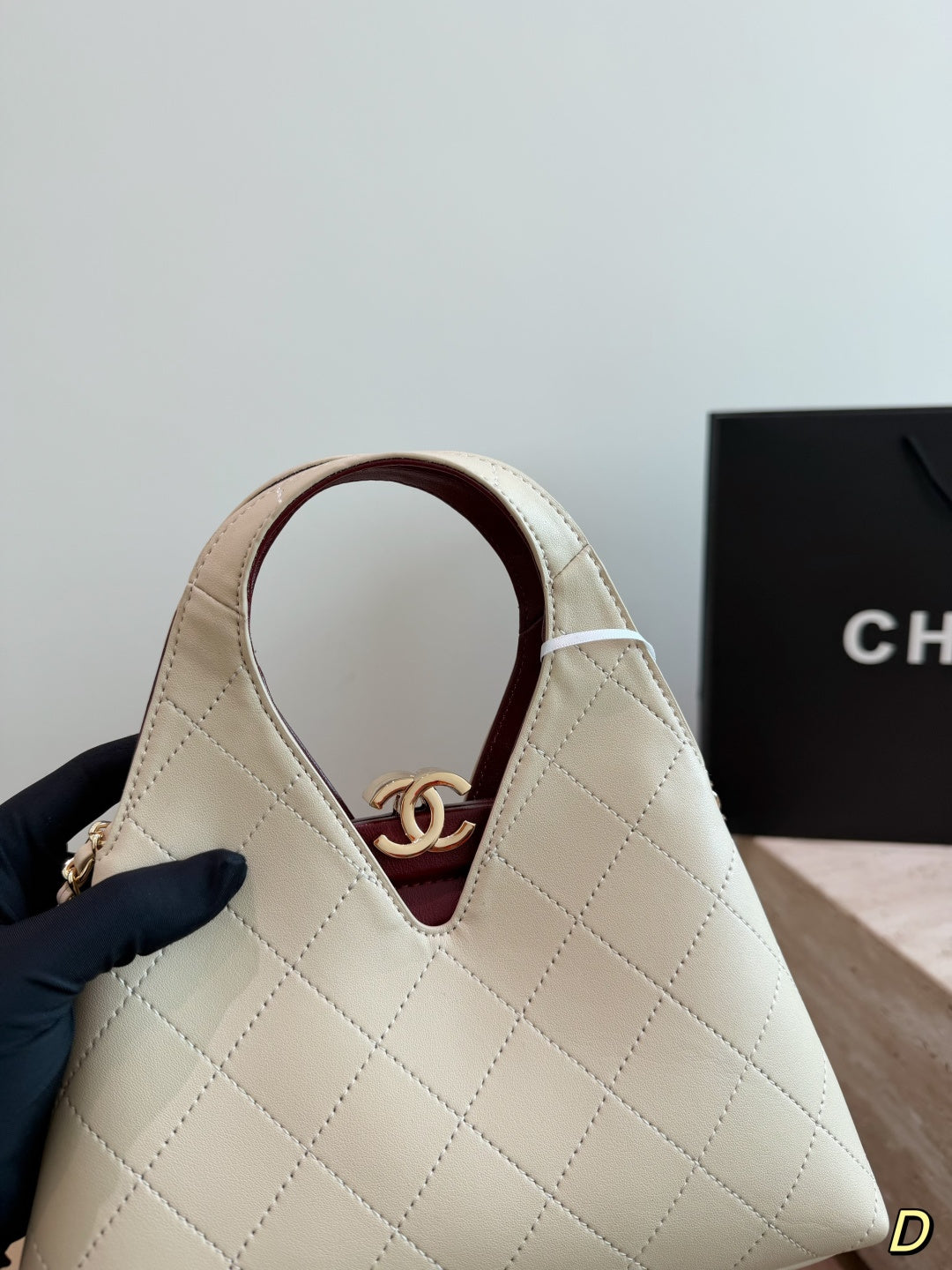 Chanel Quilted Hobo Bag – Beige