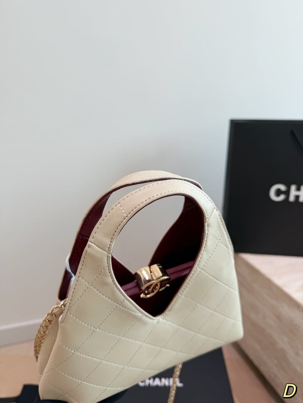Chanel Quilted Hobo Bag – Beige