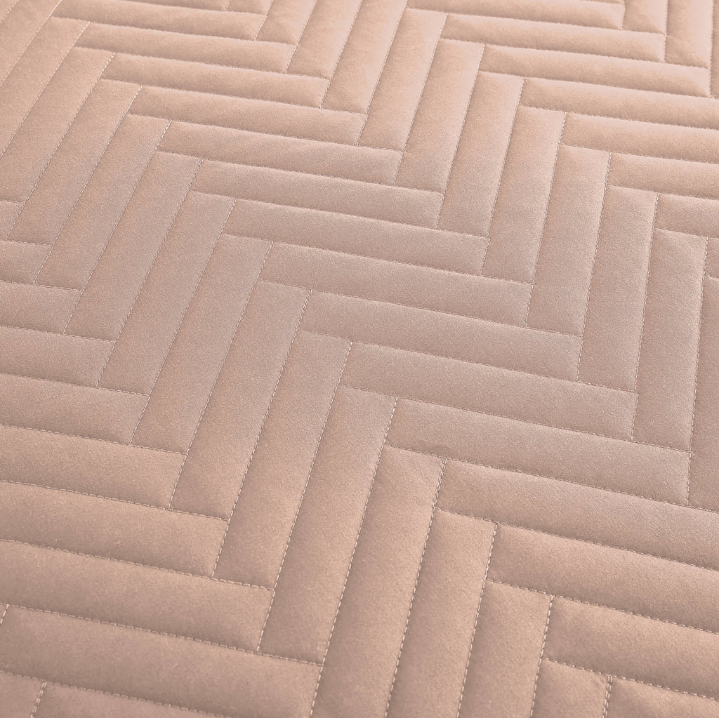 Southshore Fine Linens Chevron Oversized Quilt Set
