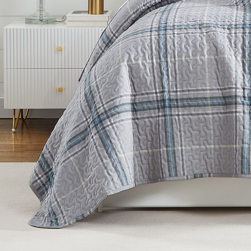 Southshore Fine Linens Vilano Plaid 6PC Quilt Set