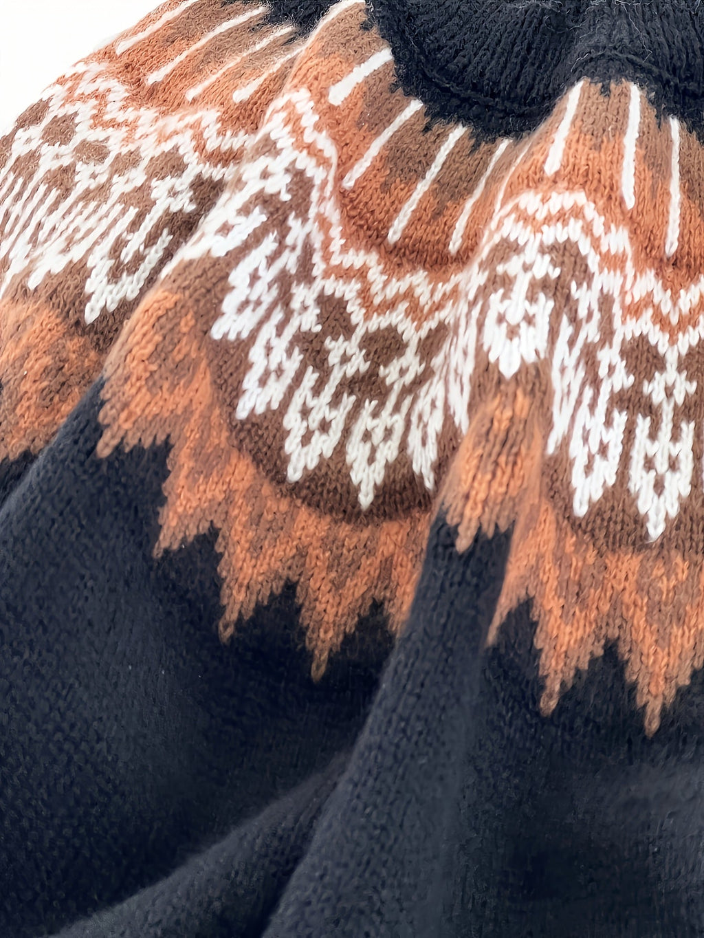 Sylvia | Grobstrick-Jacquardpullover mit Rundhalsausschnitt