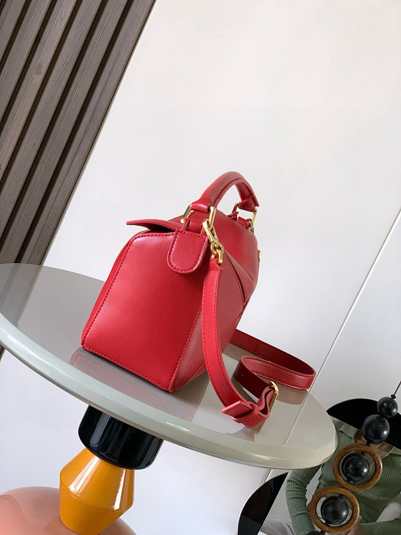 Loewe Puzzle Bag Small – Red Smooth Calfskin Leather Gold Hardware