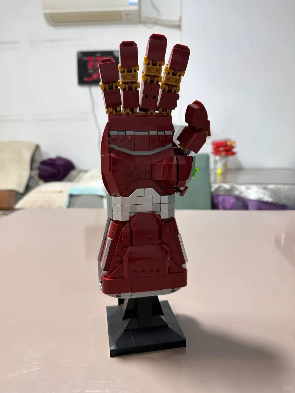 Marvel Avengers INFINITY Gauntlet Brick Model Kit