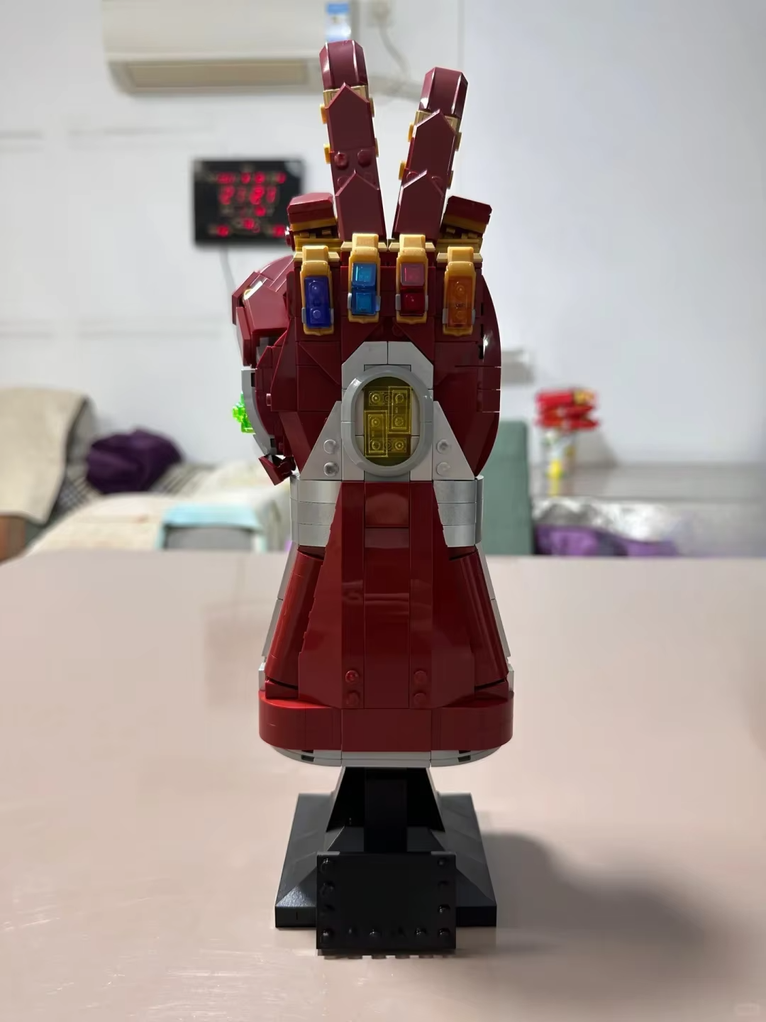 Marvel Avengers INFINITY Gauntlet Brick Model Kit