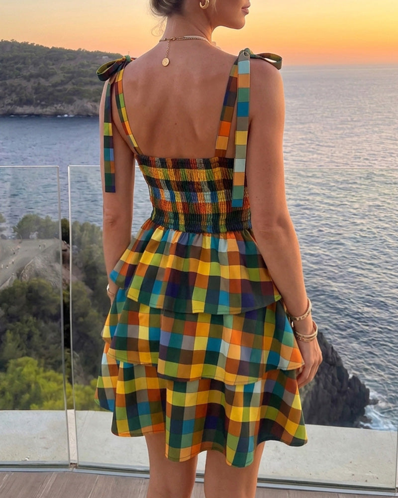 Damen Minikleid mit Farbblock-Karomuster, elegant, mit Bindeträgern, gerüschtem Stufenrock, rückenfreies A-Linien-Sommerkleid mit gesmoktem Rücken für den Urlaub