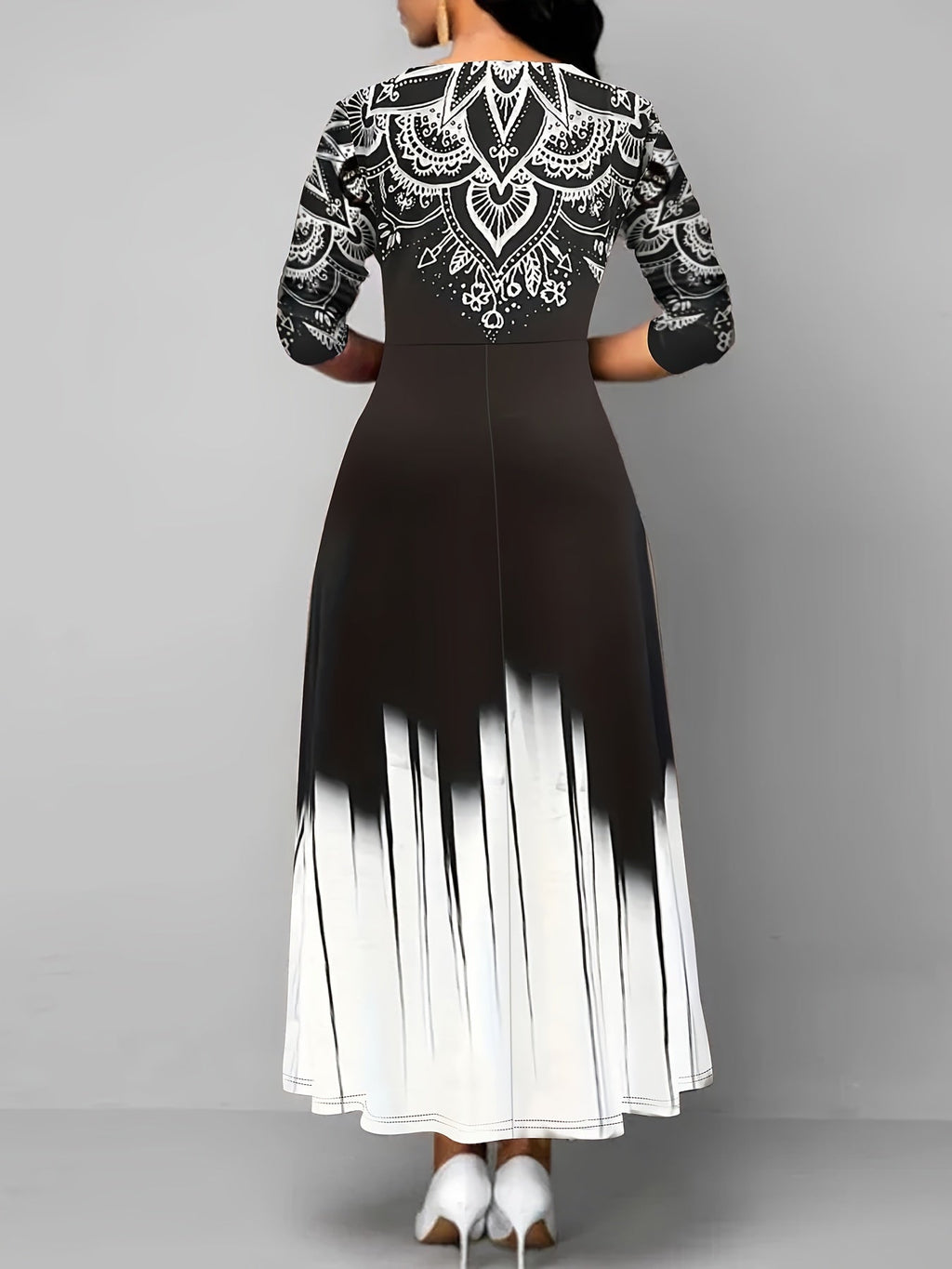 Rosalyn | Maxikleid in A-Linie mit kunstvollem Druck