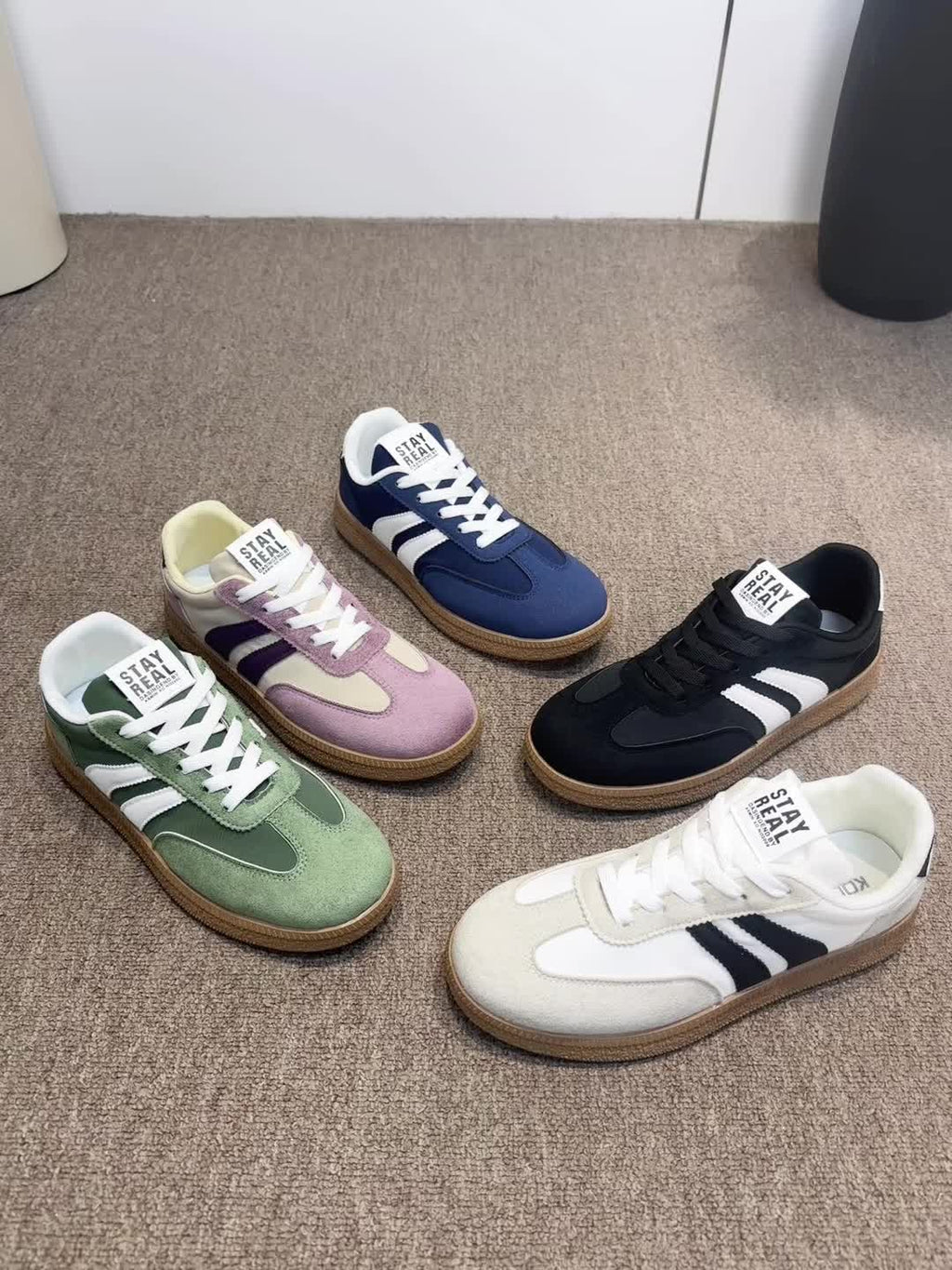 Sienna | Classic Striped Sneakers