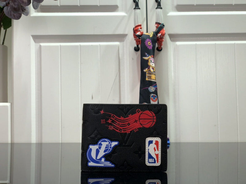 Louis Vuitton x NBA Multiple Wallet – Monogram Eclipse Basketball
