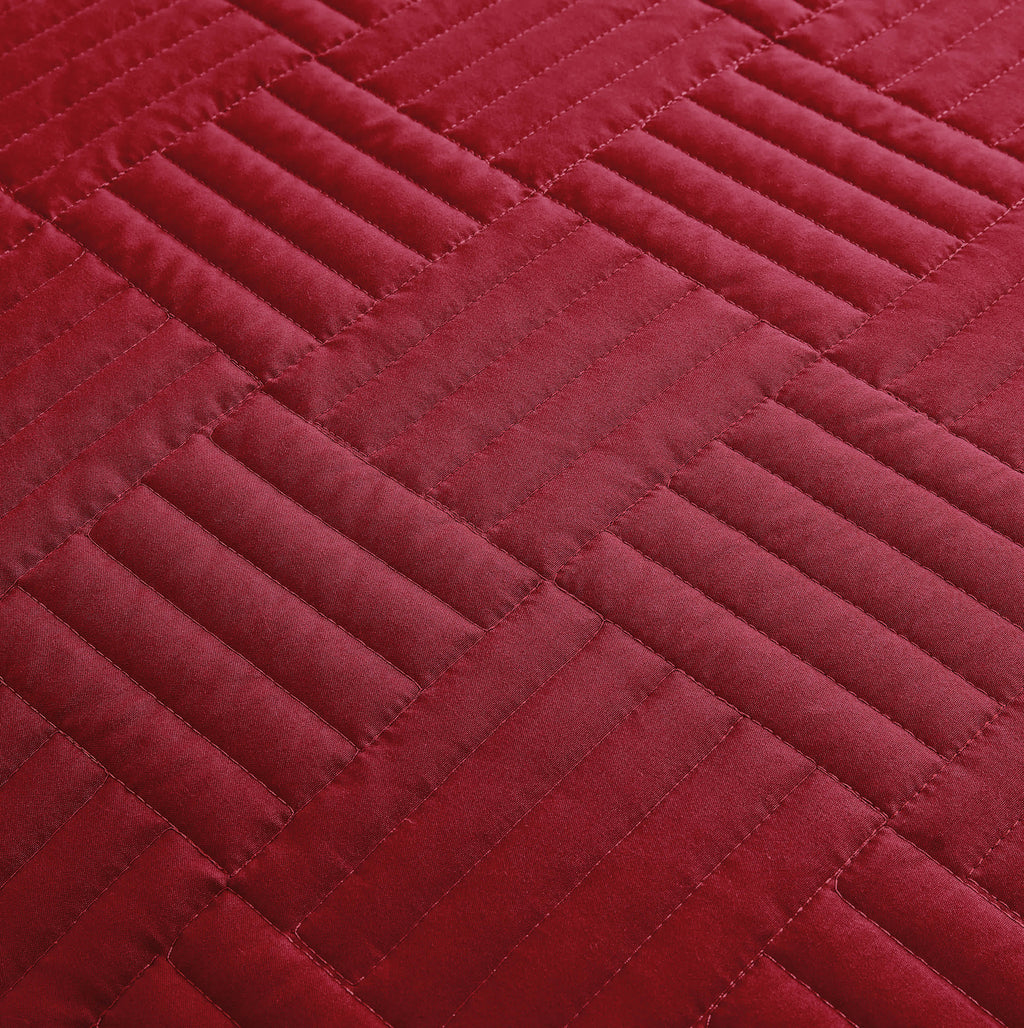 Southshore Fine Linens Grid Oversized Quilt Set