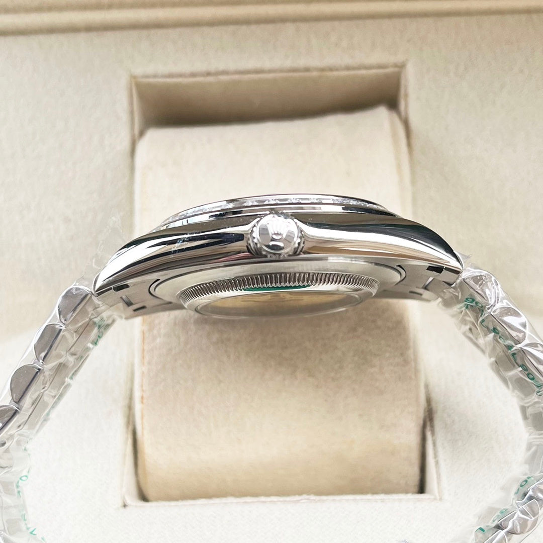 Rolex Datejust – Steel White Gold Fluted Bezel White Arabic Numeral Dial President Bracelet Box Papers