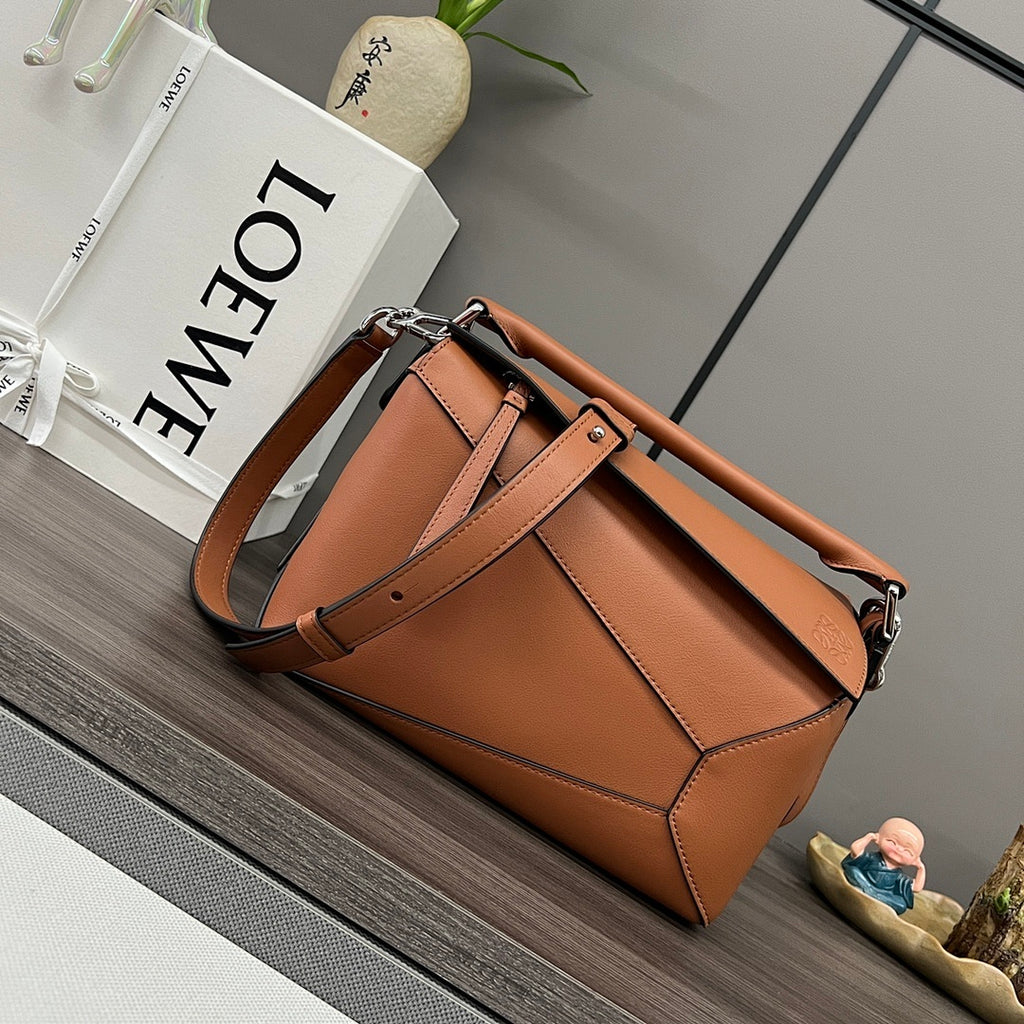 Loewe Puzzle Bag Medium – Tan Cognac Smooth Calfskin Silver Hardware
