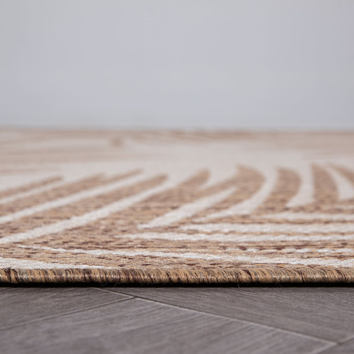 World Rug Gallery Palm Collection 5'x7'