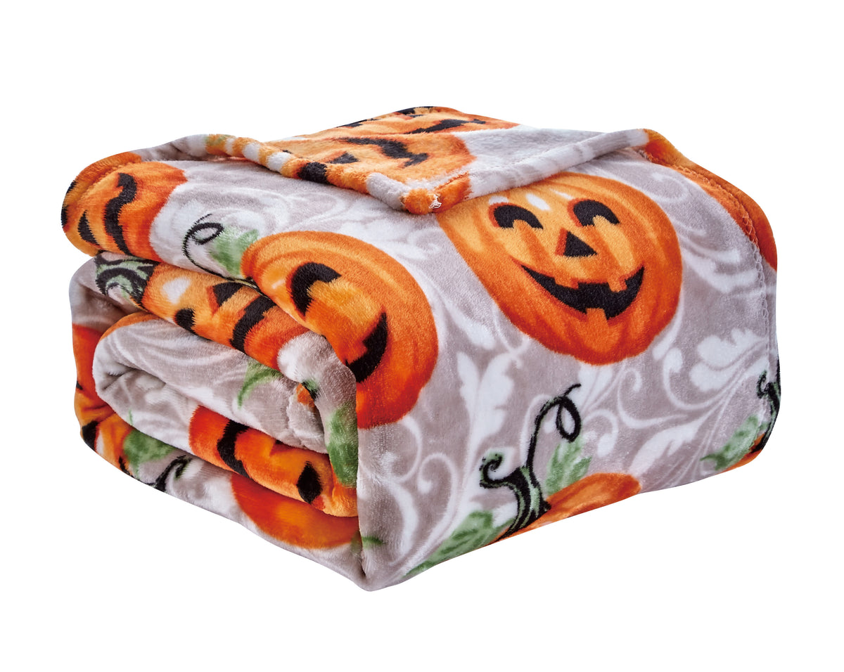 Noble House Pumpkins Throw Blanket