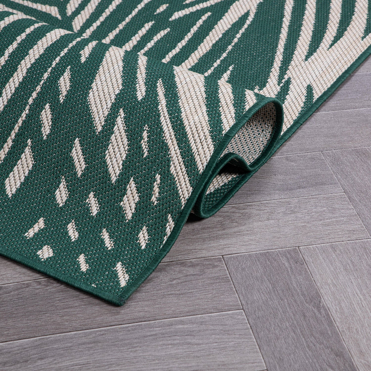 World Rug Gallery Palm Collection 5'x7'