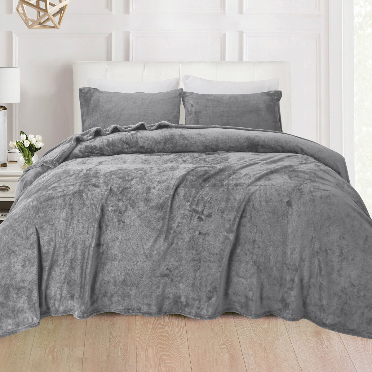 Elegant Comfort 4-Piece Velvet Plush Flannel Sheet Set