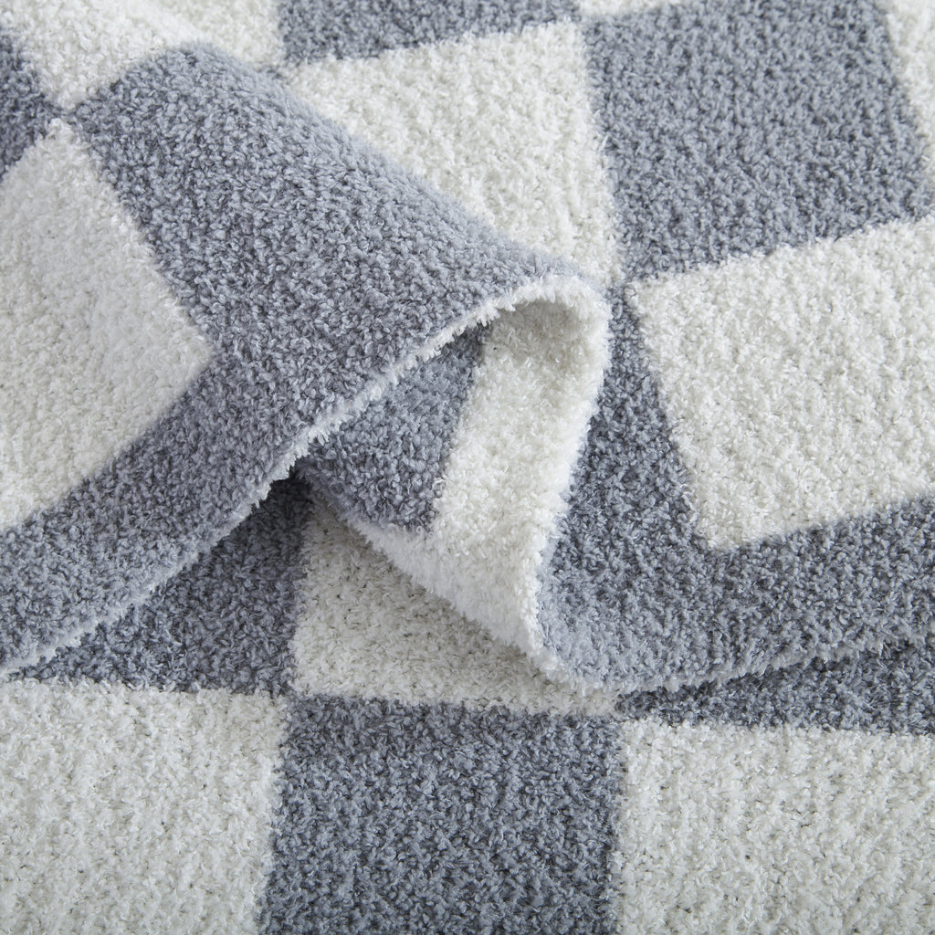Elegant Comfort 50" x 70"  Ultra Soft Checkered Knitted Throw Blanket