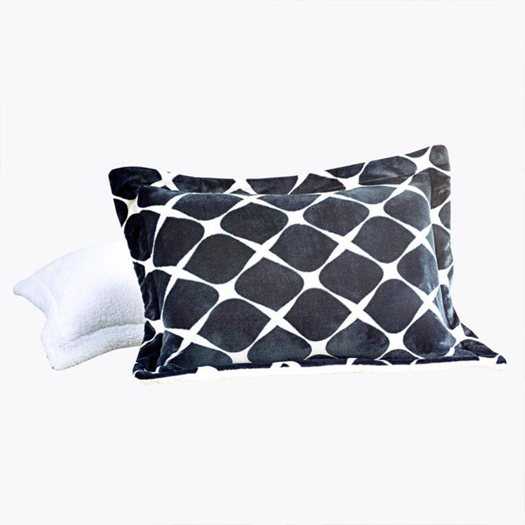 Elegant Comfort 3-Piece Micro-Suede Reversible Sherpa - Bloomingdale Pattern Comforter Set