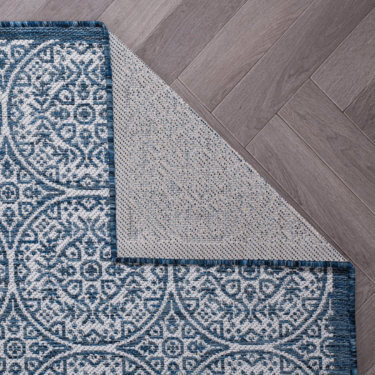 World Rug Gallery Palm Collection 7'10 x10'