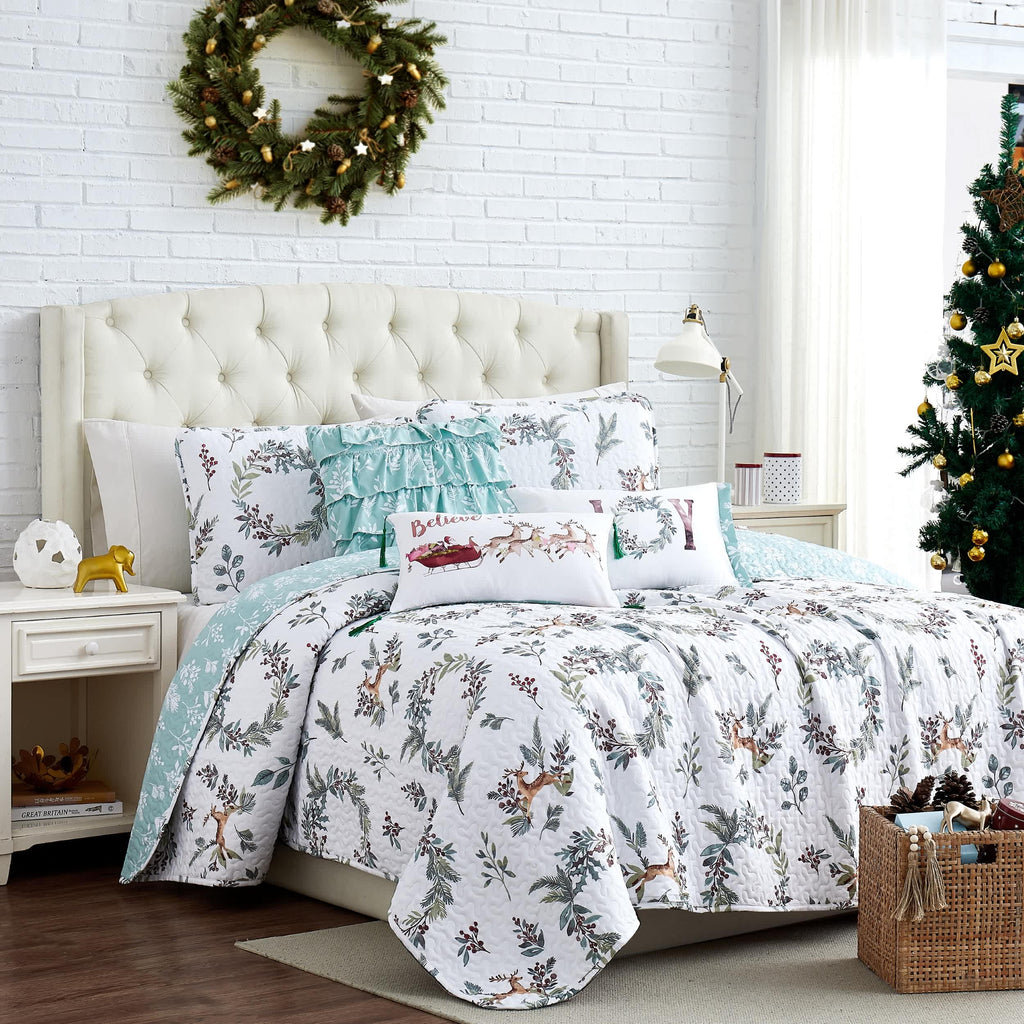 Southshore Fine Linens Happy Holidays Quilt Set